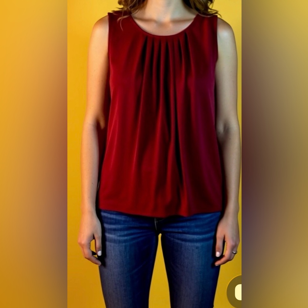 Sheila Rose sleeveless dress shirt. New never worn